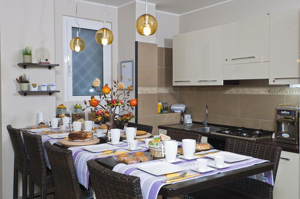 Bed & Breakfast Armonie Romane Exterior photo A modern Italian kitchen